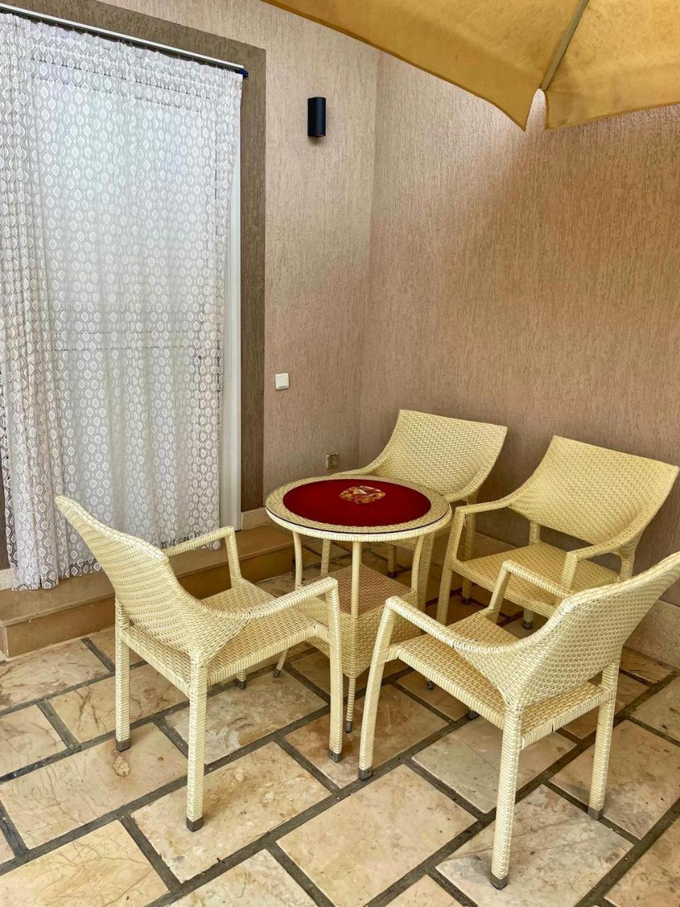 Apartamento Villaroel 2 -apartments Near The